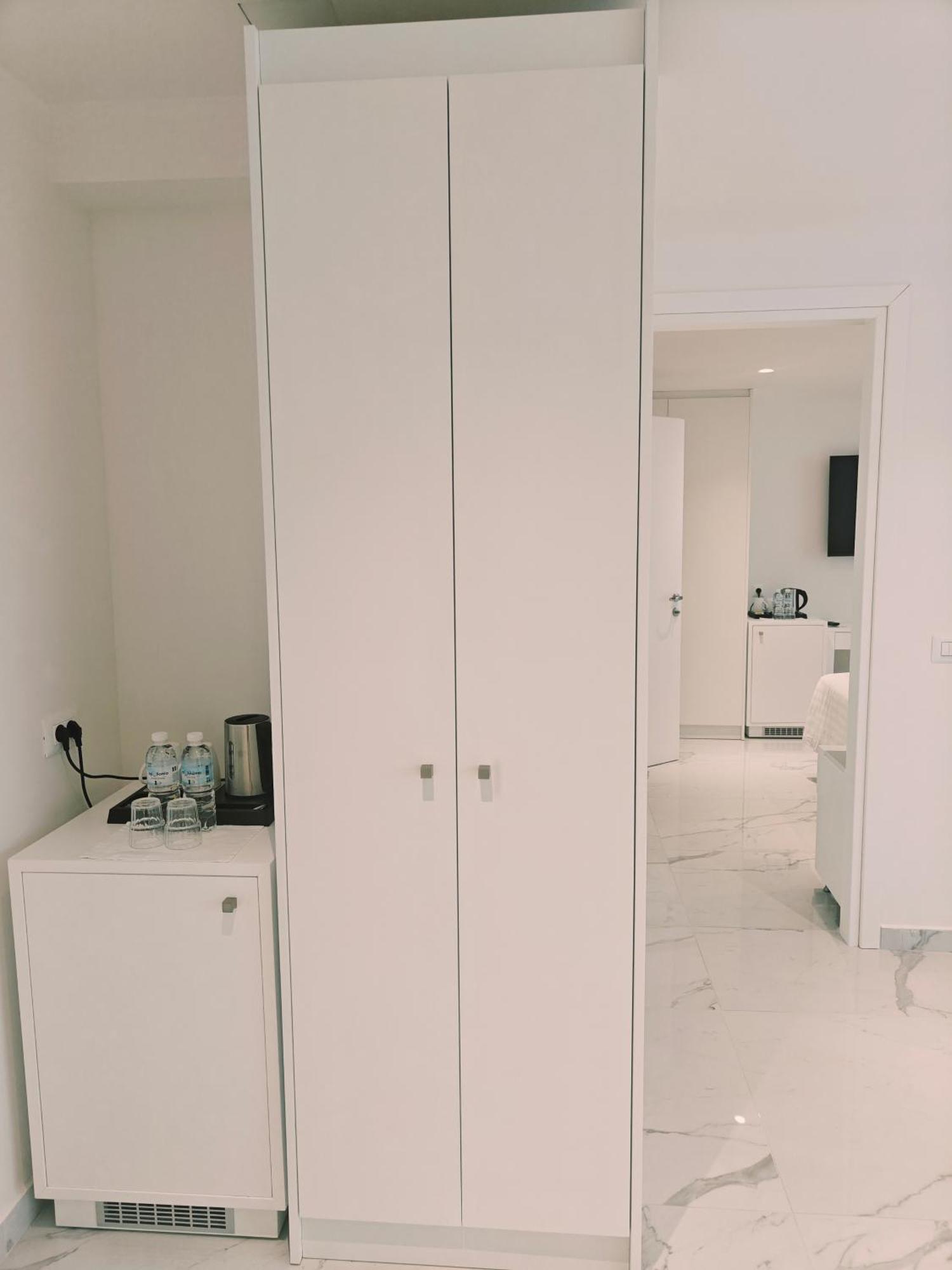 Ibiscus Hotel Rhodes City Екстер'єр фото